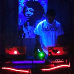 D WHITE