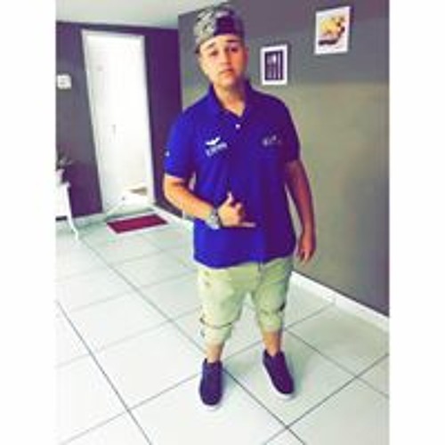Vitor Carvalho’s avatar