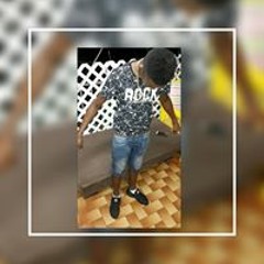 Petit Homme Dienelson