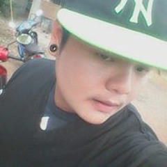 ณัฐพล พรมนิล