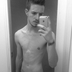 Leon Fame Perry