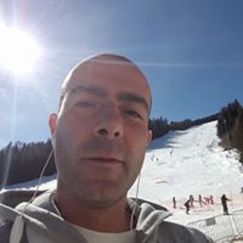 North Base ISVK What R U Doing Feat Ragga Twins Trei Remix (regalbloodlines.com)