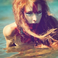 Chloé Yoris Kallhagan