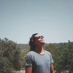 Damian Vila