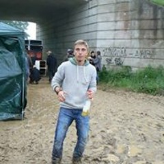 user977452133