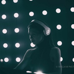 Nancy Reign dj