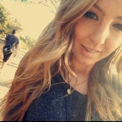 Bella Myron