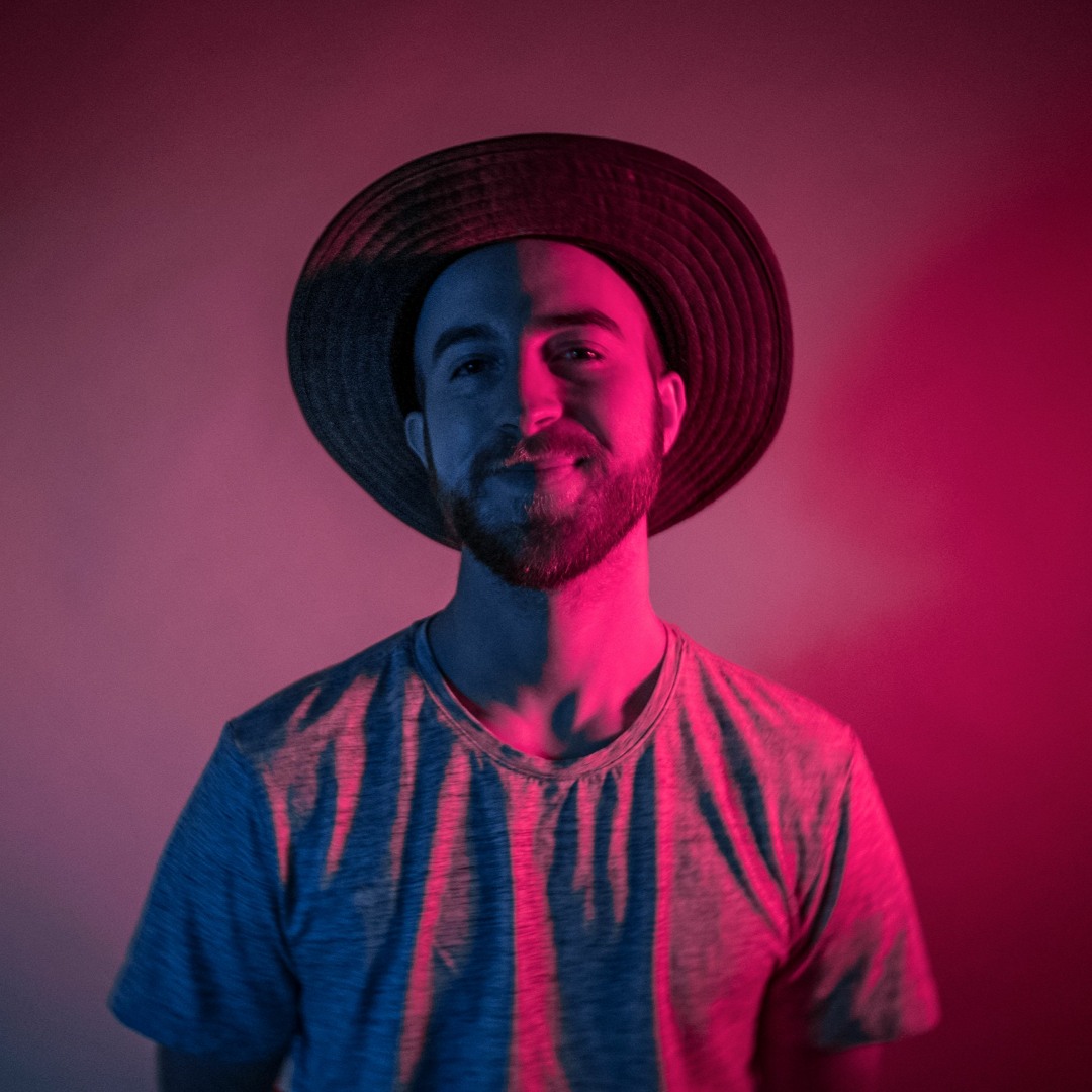 Stream Yakub. music | Listen to songs, albums, playlists for free