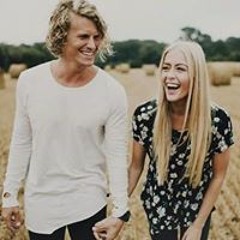 ايام وبنعشها