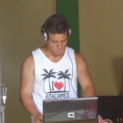Redfoo - Juicy Wiggle Vs. LMFAO