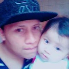 Jonathan R Flores