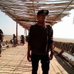 emoni bali