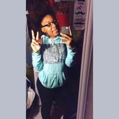 Tyshell Curly