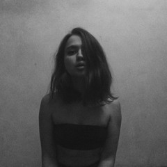 Nina KLK