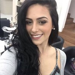 Nathalia Moro