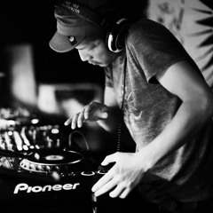 YUU (Ripples / 604 Rcordings)