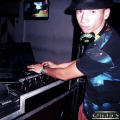 DJ KennyCruiz