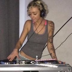 #Lizzi von Goa