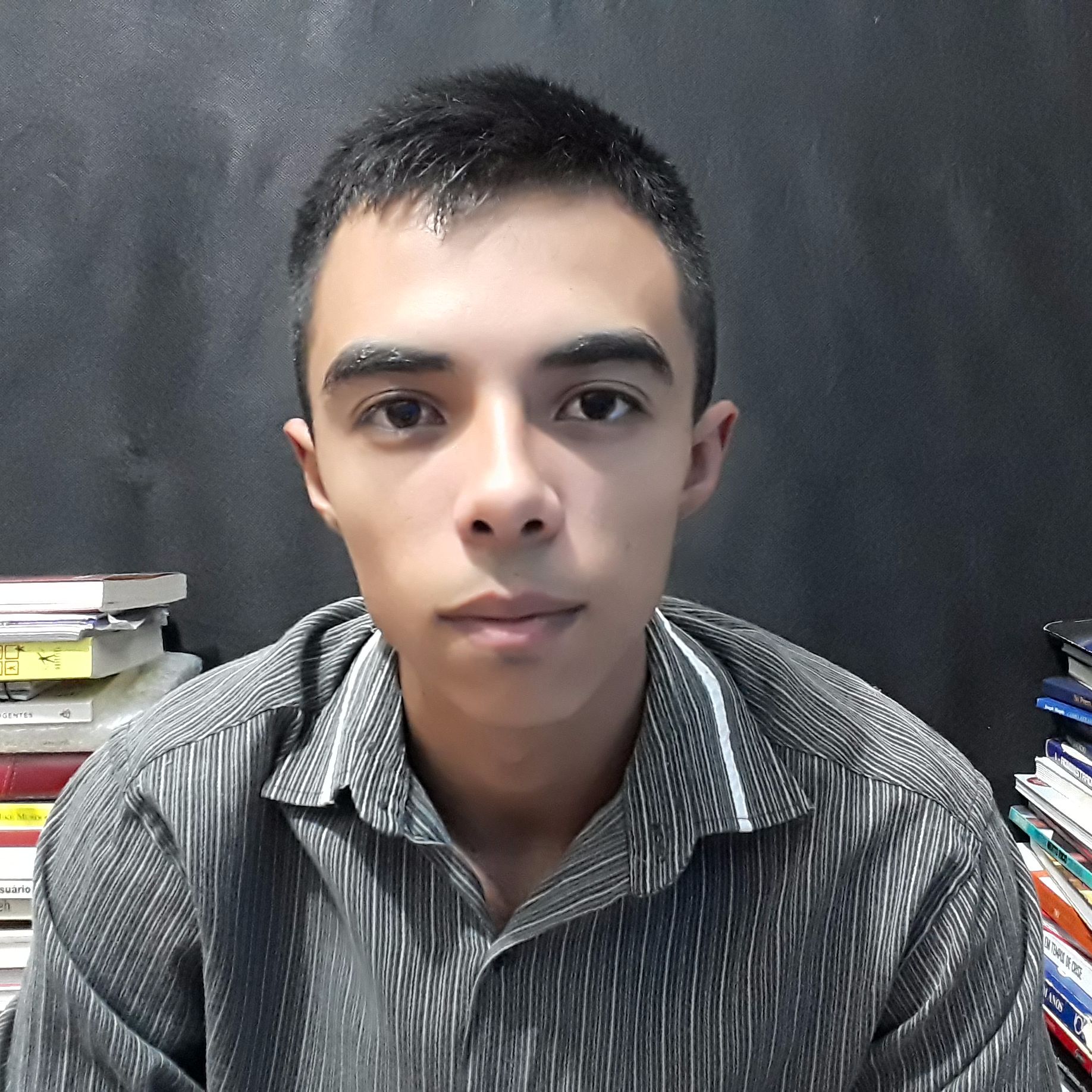 Hermes Luis