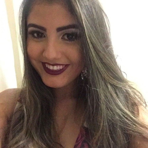 Lorena Bahia’s avatar