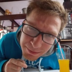 Антон Апетенок