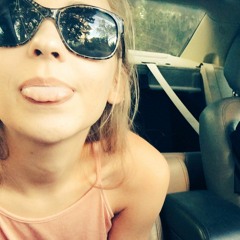 lanie_