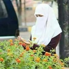 Esraa Abdallah