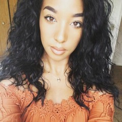 Xiomara De Boulevarde