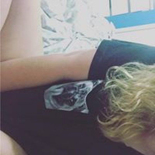 Stream Apple Bottom Jeans by 