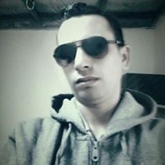 مصطفى