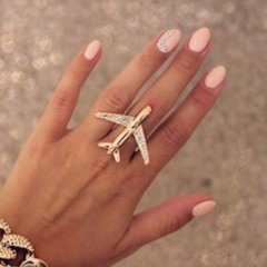 Jamelia Tari Télrunya