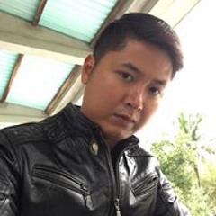 Cuong Le's
