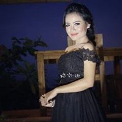 Elina Dewi Gecx