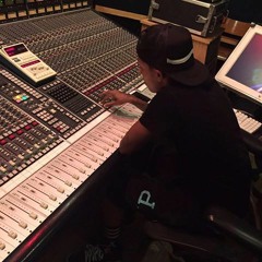 Hazzé on the beat