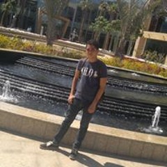 مصطفى أشرف أبو العزم