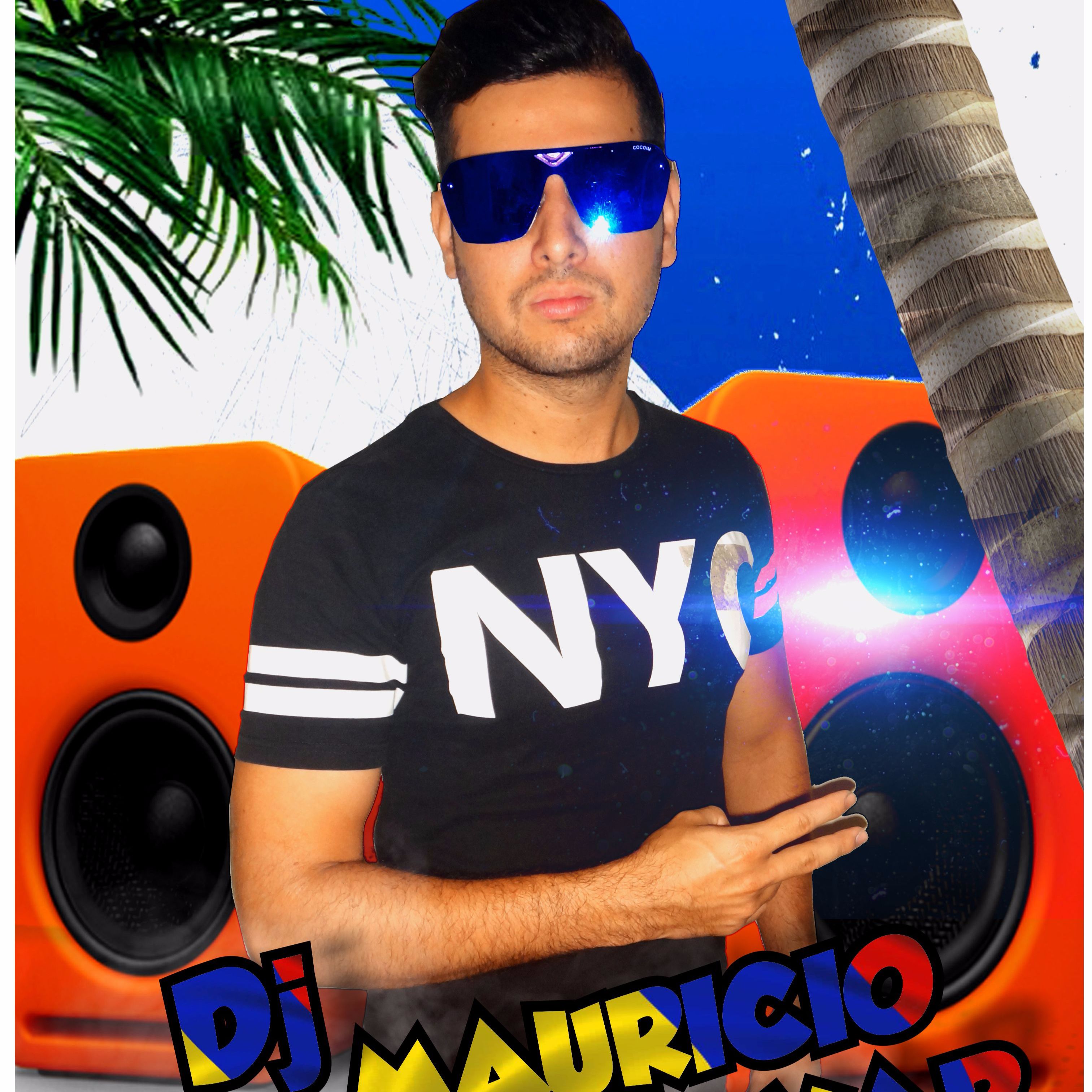 Deejay Mauricio Tovar