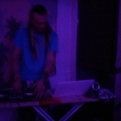 Dj-BügelbreTT