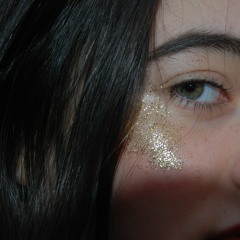 Tara Bently Curtinnn