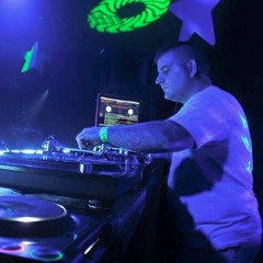 Dj.Carlitos @ Terraza Coliseum 18º Aniversario (10-9-11)