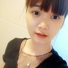 Hoa Rơi Cửa Phật