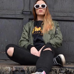 DY