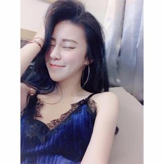 Elly Chang