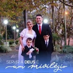 FernandaeEduardo Farias