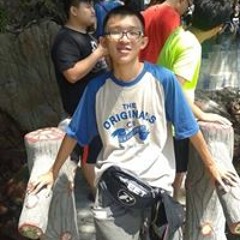 Lauchengkai John