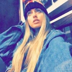 Letícia F Schetini