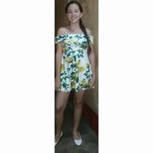 Stream Laura Saenz music | Listen to songs, albums, playlists for free