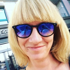 Mme Erika