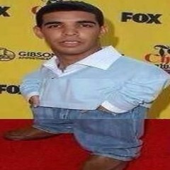 YUNG 🅱️🅾️🅾️🅱️