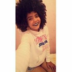 Larissa Souza