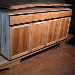 Dumond’s Custom Wood Furniture